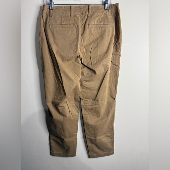 GAP “Downtown Khakis” - Picture 3 of 3
